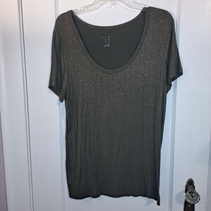 Shimmery Gold & Green Scoop Neck T-shirt Sz L A New Day EUC Comfy Flowy Glittery